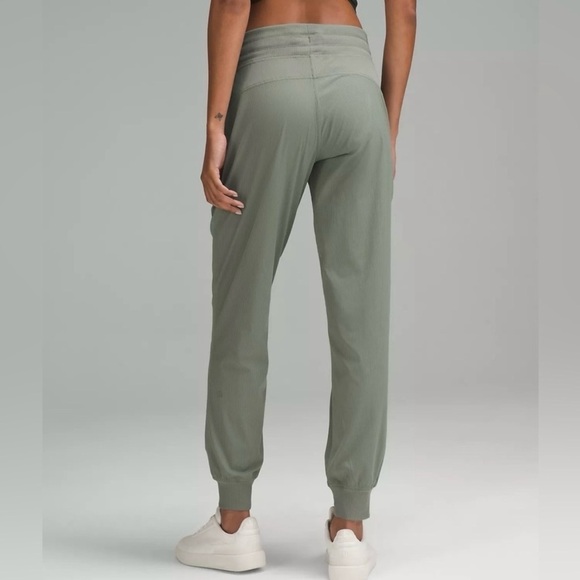 Lululemon dance studio mid rise jogger pants drawstring sage green women’s 0 - Picture 2 of 9
